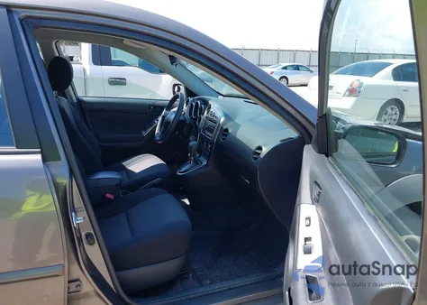 2008 Pontiac Vibe from USA, damaged, VIN 5Y2SL65888Z400154